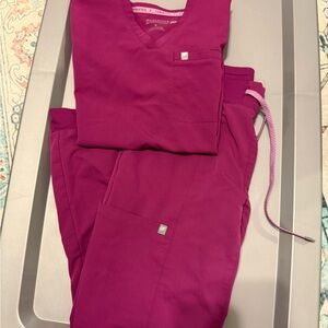 Fuchsia Scrub Set